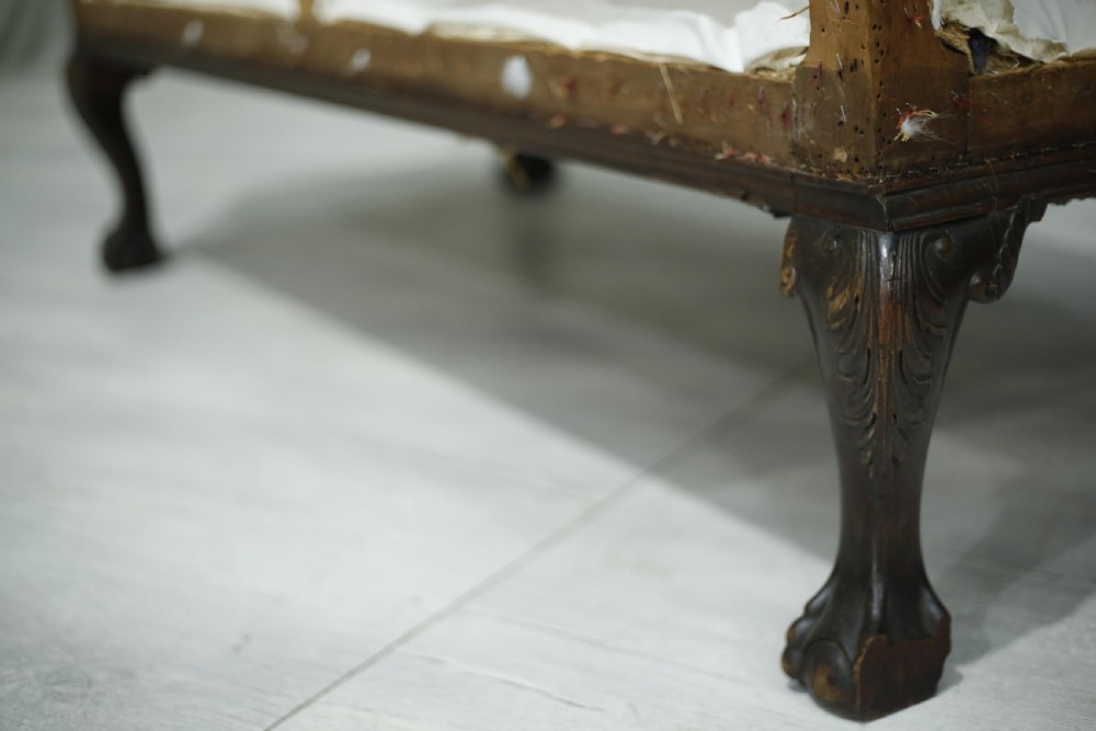 Georgian country house sofa with ball & claw feet View XII