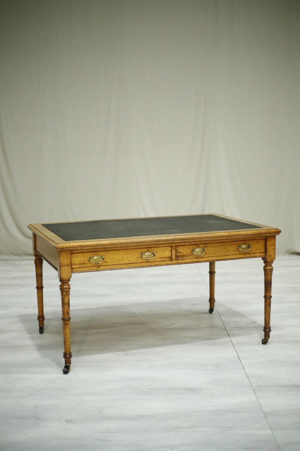 Victorian oak and leather desk by D&H Waddington