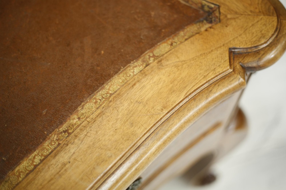 Monumental 19th century burr walnut desk View IX