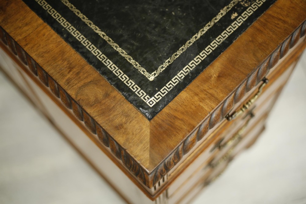 Early 20th century English mahogany pedestal desk View V