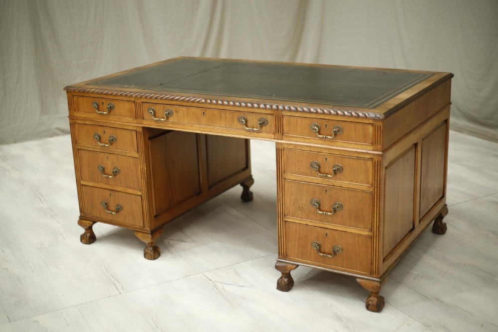 Early 20th century English mahogany pedestal desk View VIII