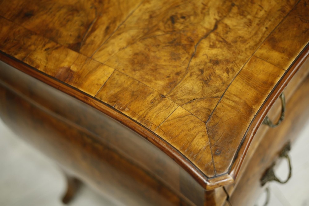 c.1920 Italian burr walnut chest of drawers View V