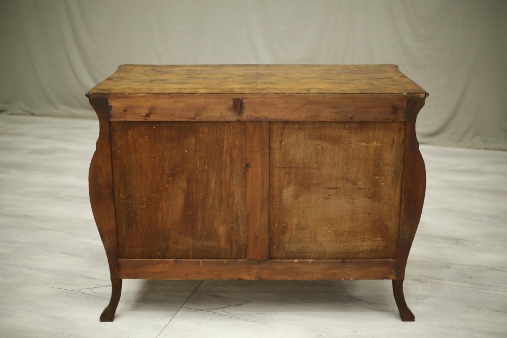 c.1920 Italian burr walnut chest of drawers View XI
