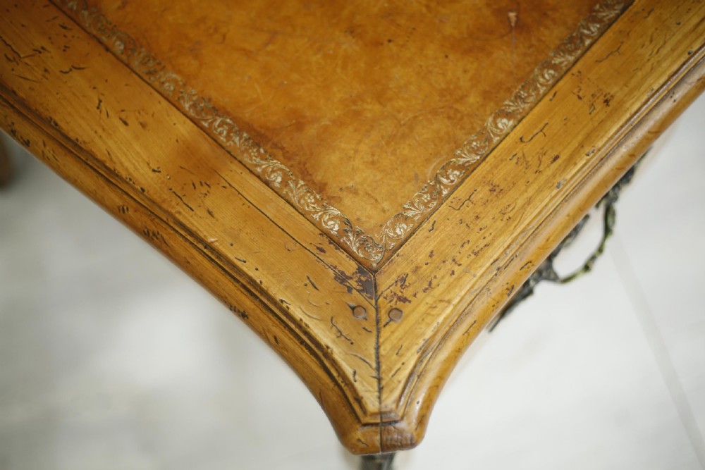 19th century French leather topped desk View VII