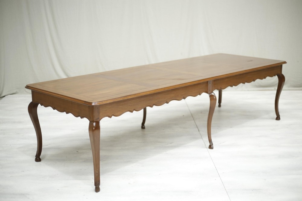 3m 20th century dining table with cabriole legs View III