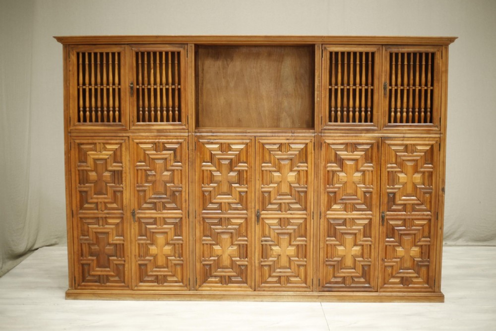 Early 20th century Spanish walnut cupboard View III