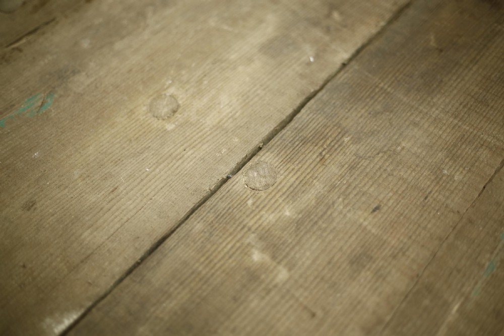 20th century Large weathered pine garden table View XI