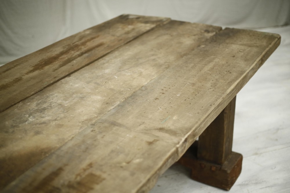 20th century Large weathered pine garden table View XII