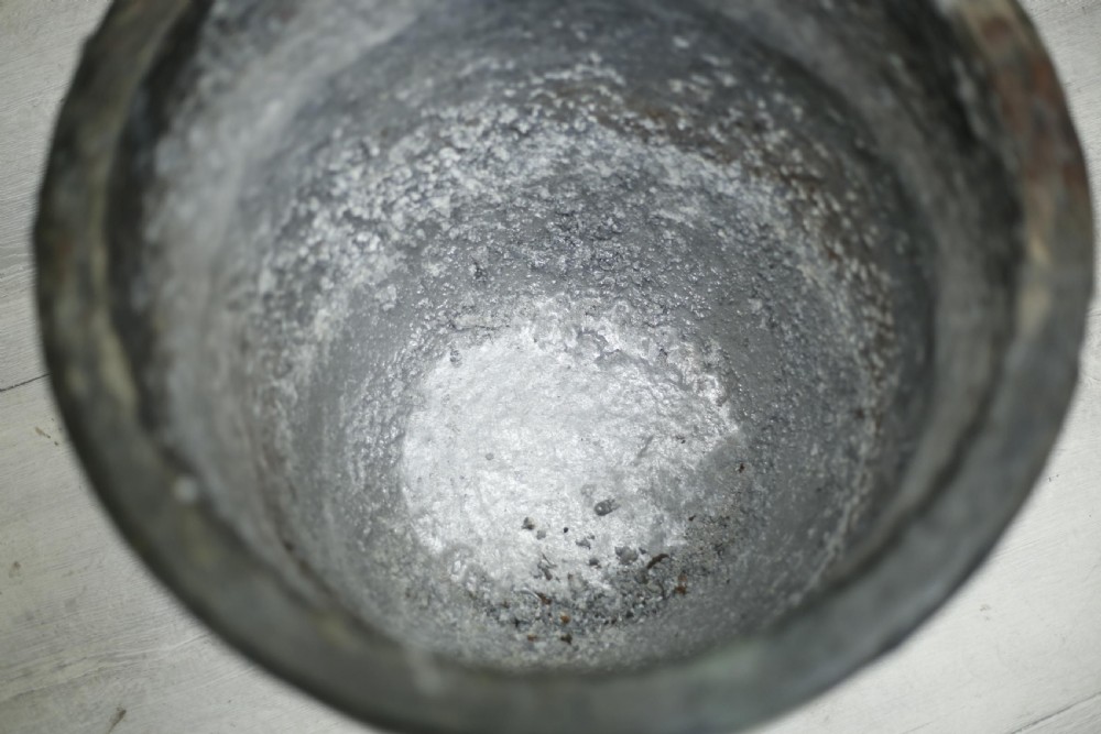 Very large smelting pot- No2 View VII