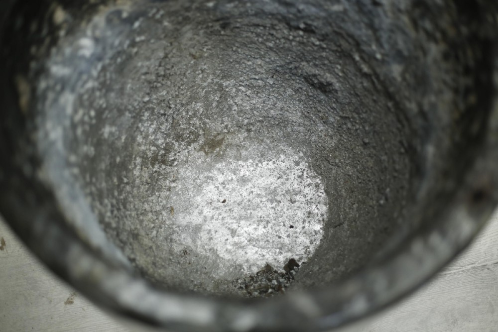 Very Large smelting pot- No4 View VII