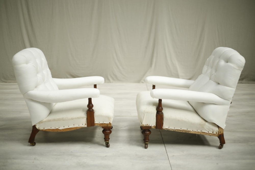 Pair of 19th century country house open armchairs View VII