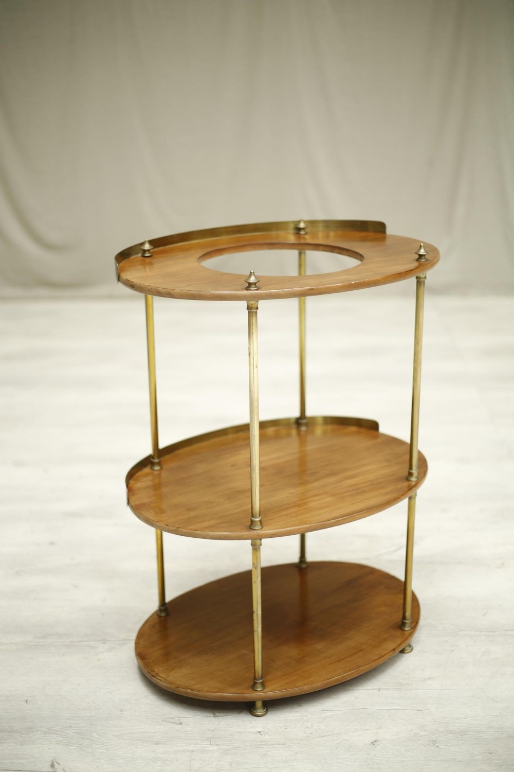 Georgian mahogany and brass wash stand