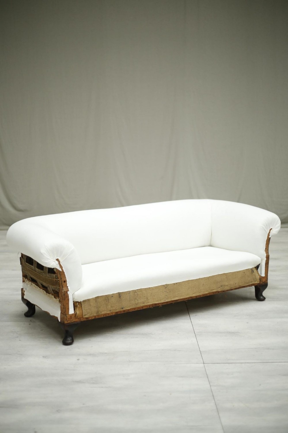 Victorian Chesterfield sofa with cabriole legs