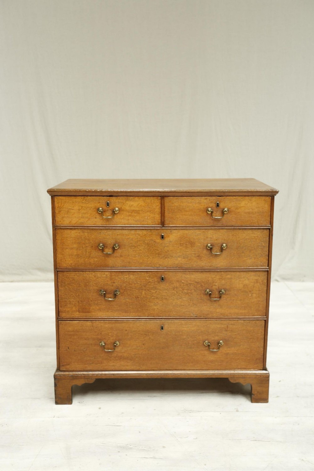 Georgian Oak chest of drawers