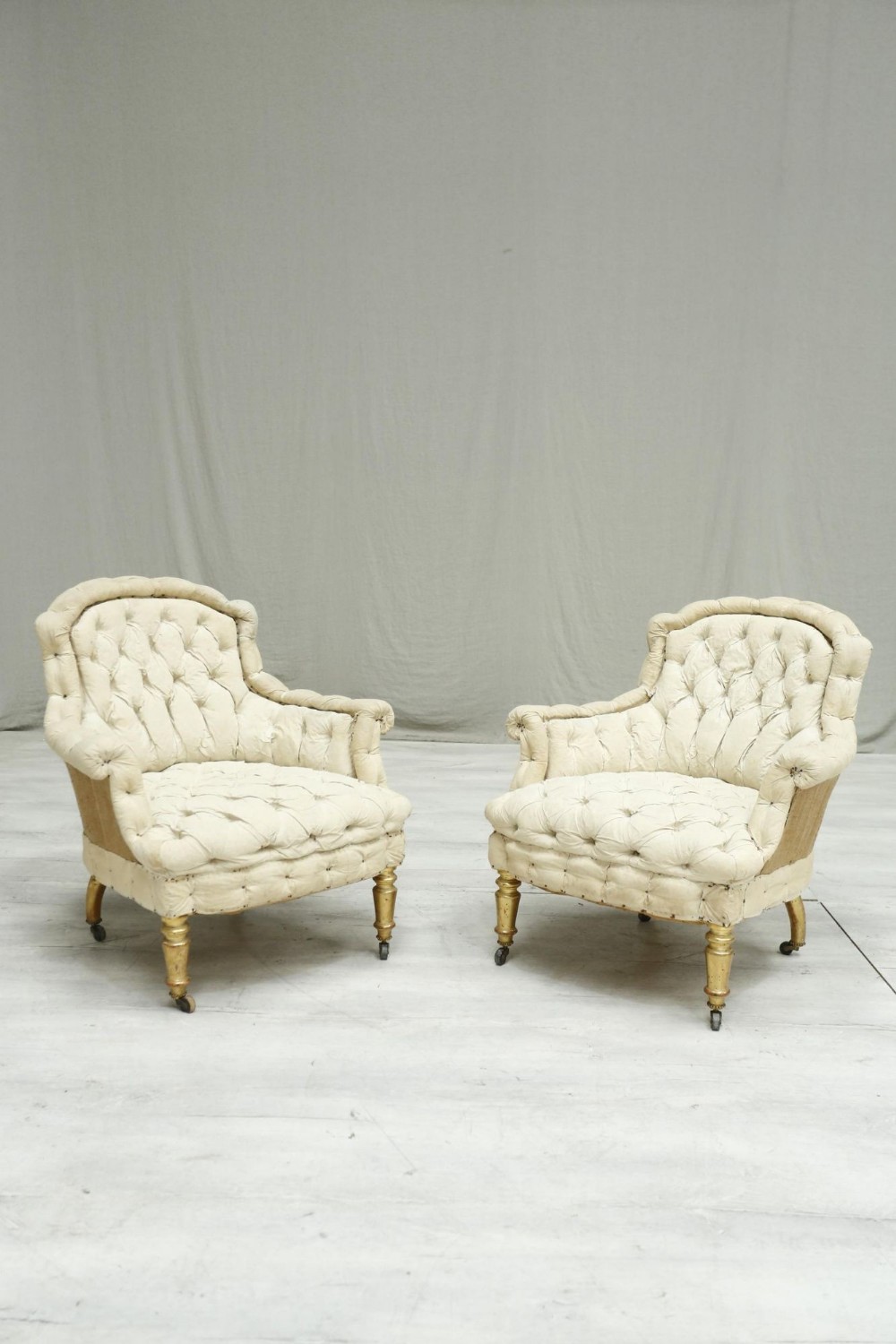 Pair of French piecrust armchairs - deep buttons