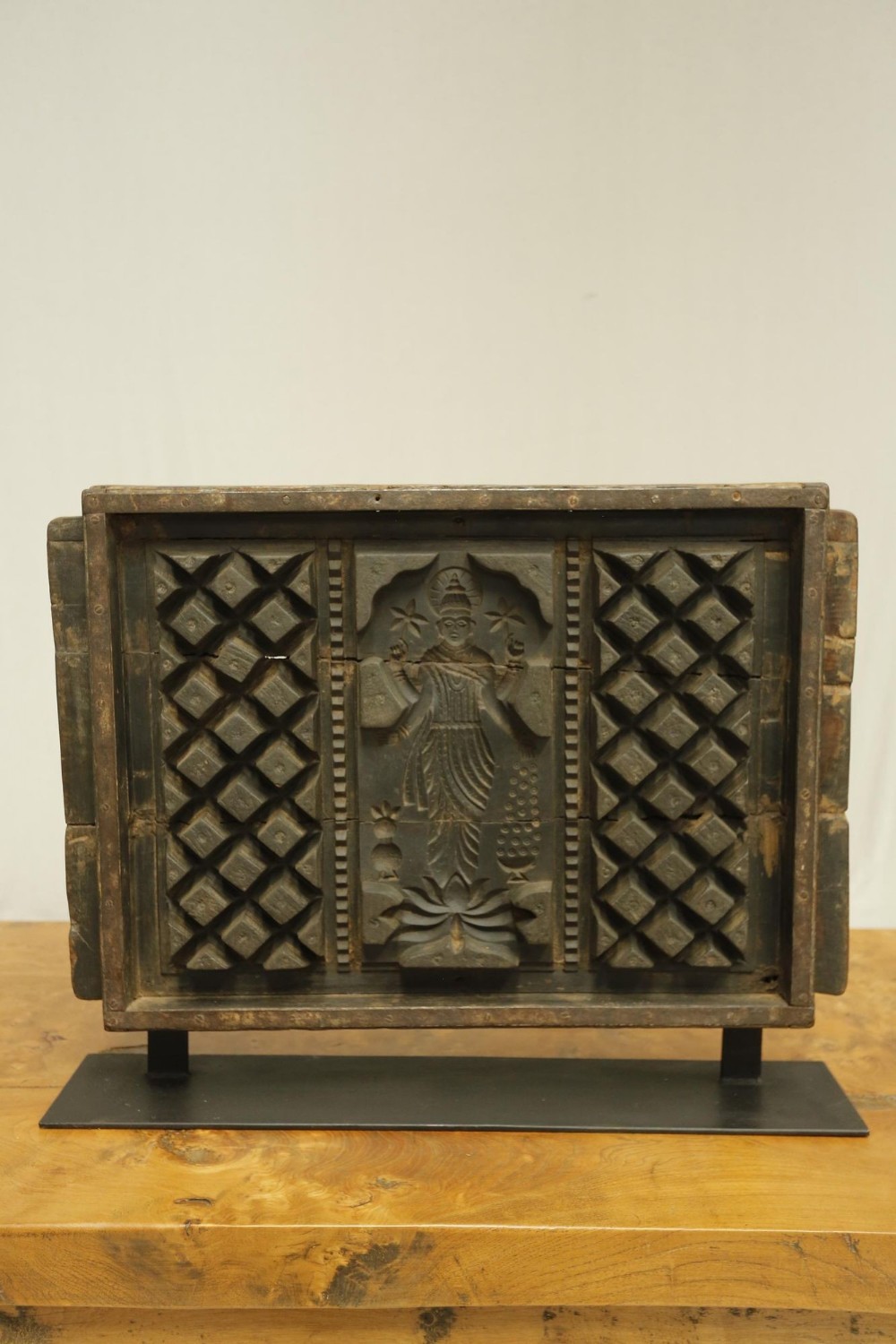 Large Early 20th century wall plaque mould - No3