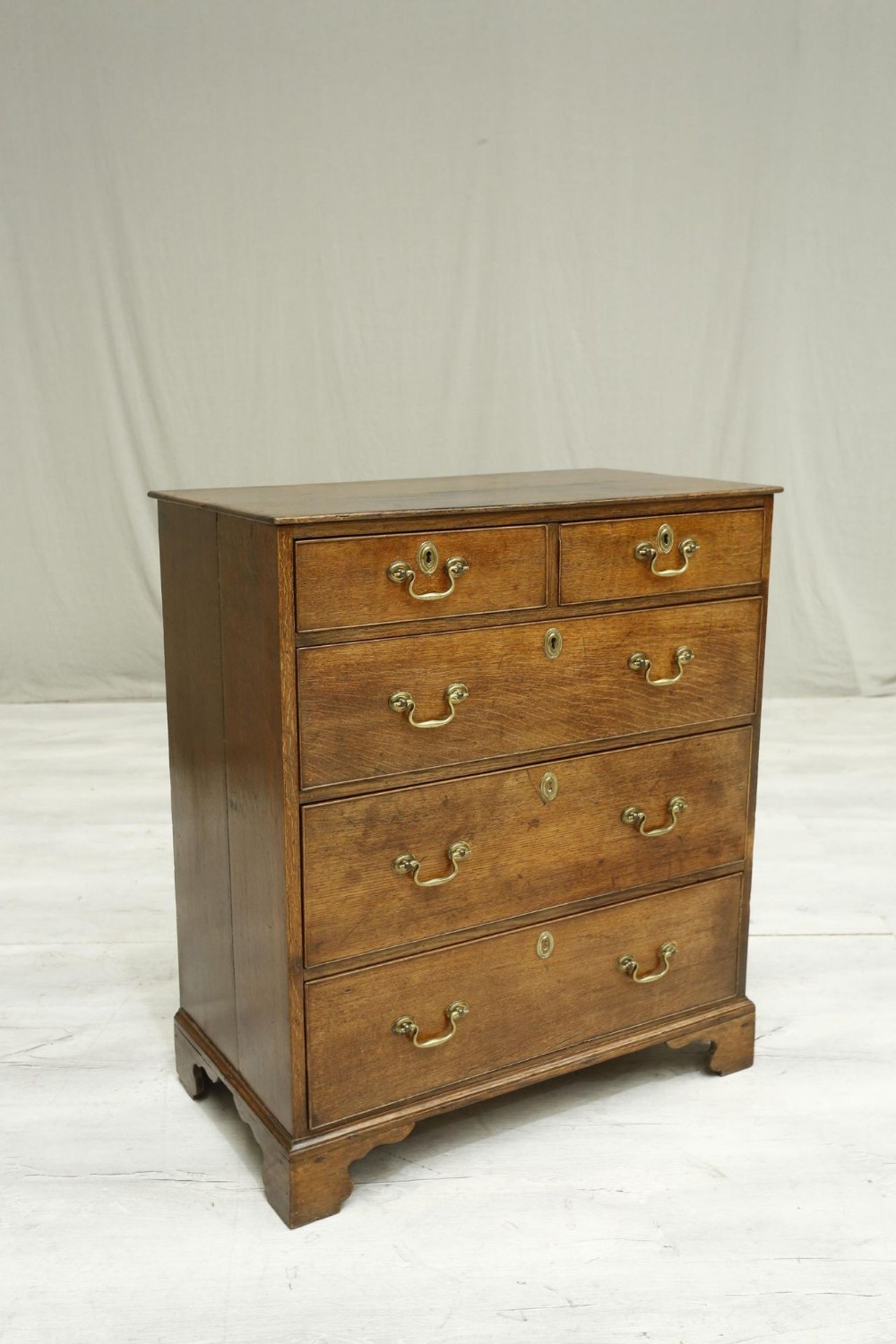 Antique Georgian oak chest of drawers
