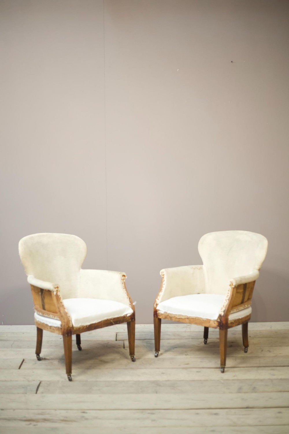 Pair of 20th century English spoon back armchairs