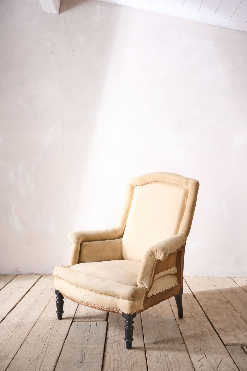 Napoleon III piecrust armchair
