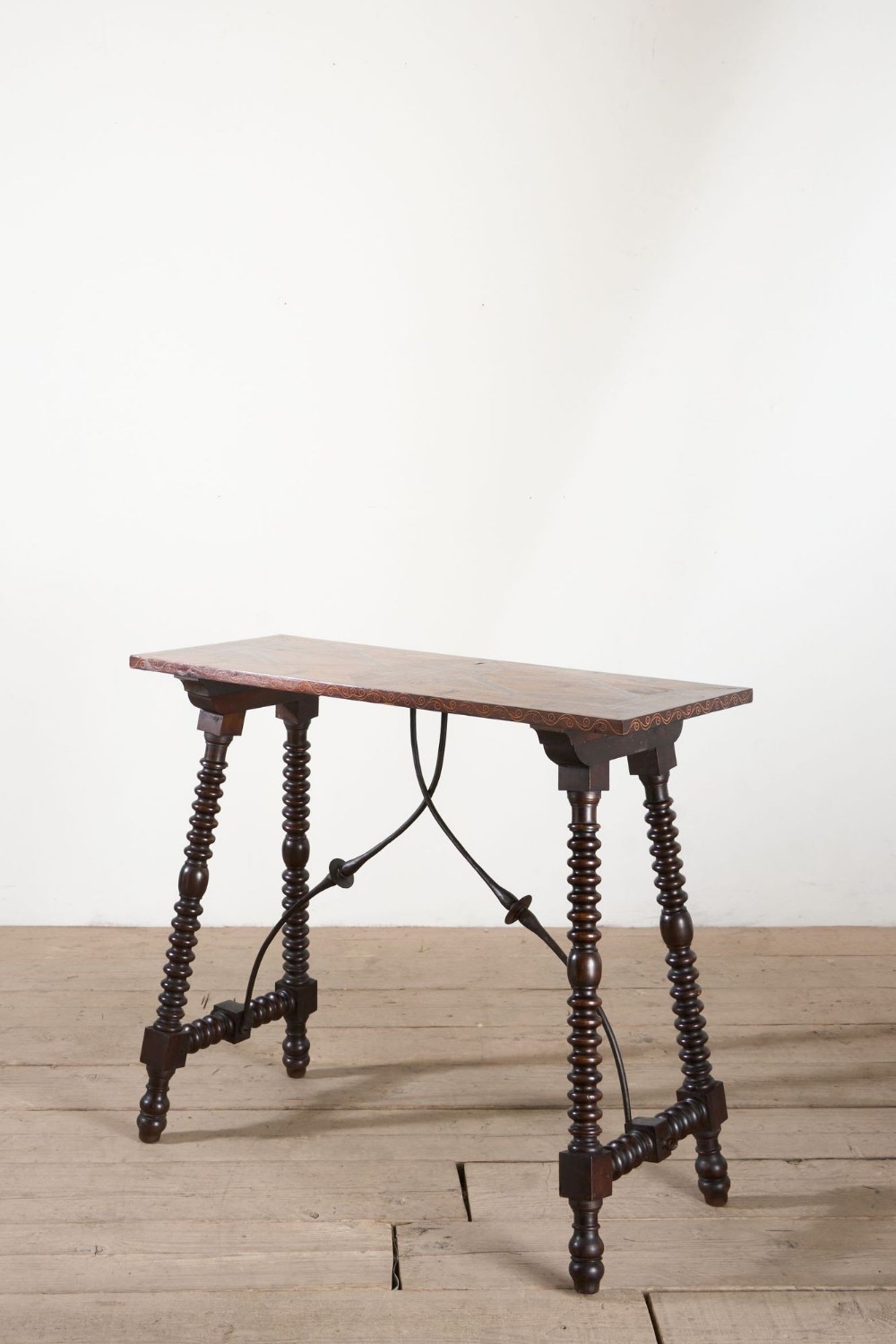 Early 19th Century Spanish rosewood and walnut console table