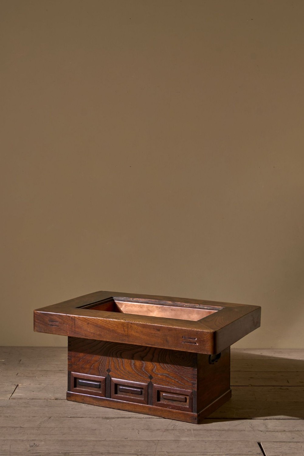 Early 20th century Japanese Hibachi table