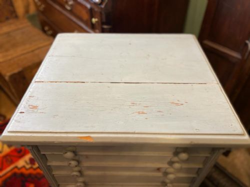 VICTORIAN PAINTED CHEST OF STEPPED DRAWERS WITH TURNED HANDLES AND ONION FEET - ADDITIONAL PHOTO 1