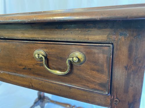 FRUIT WOOD SIDE TABLE WITH WOODTURNED LEGS AND STRETCHERS 18TH CENTURY - ADDITIONAL PHOTO 1