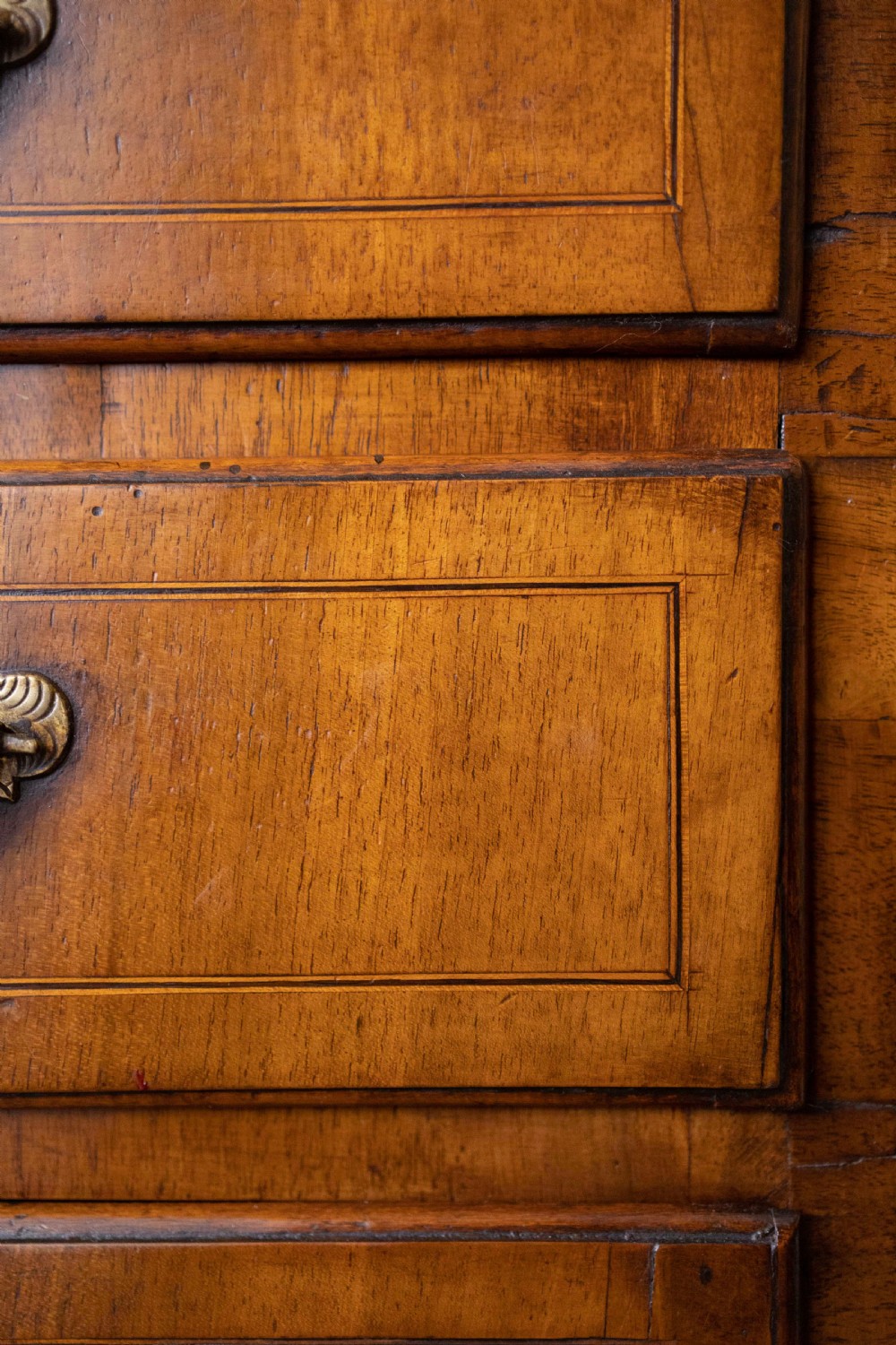 William and Mary Walnut Chest of Drawers with Drop Handles View X