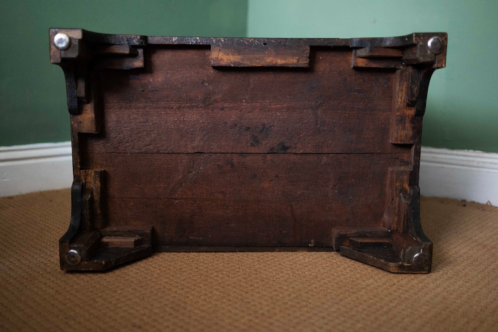 William and Mary Walnut Chest of Drawers with Drop Handles View XVII