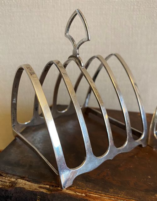 PAIR OF SOLID SILVER TOAST RACKS - ADDITIONAL PHOTO 2