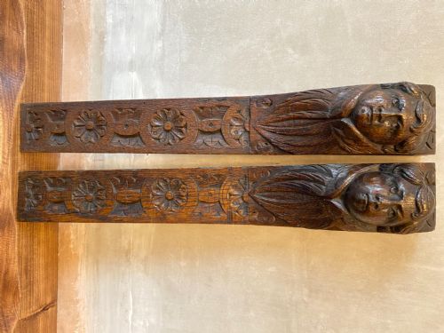 17TH CENTURY CARVED OAK TERMINALS - ADDITIONAL PHOTO 2