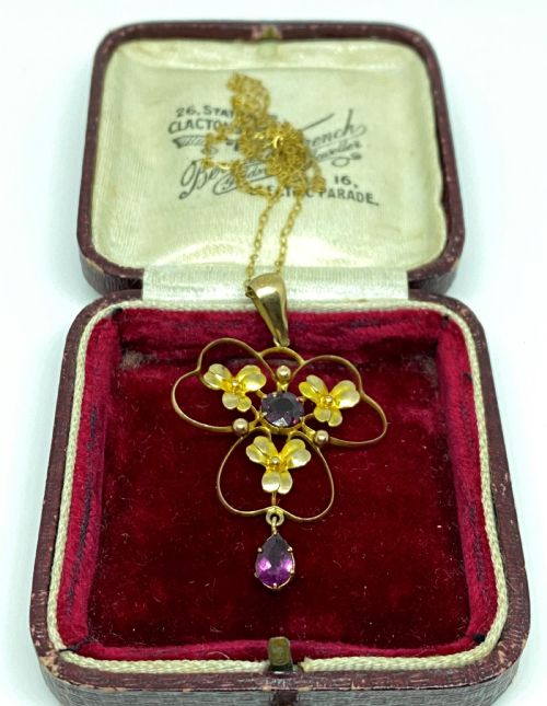 edwardian 9ct gold garnet pendant necklace - CATEGORY: ANTIQUE JEWELLERY - DATED EDWARDIAN
