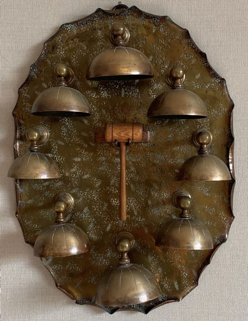 rare victorian eight bell wall gong - CATEGORY: ANTIQUE METAL - DATED 1900