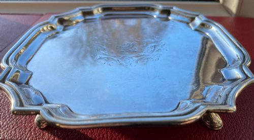 FINE GEORGE II SOLID SILVER SALVER 1731 - ADDITIONAL PHOTO 4