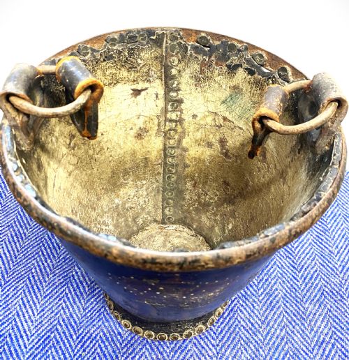 RARE CHARMING PAIR OF SOMERSET HOUSE LEATHER BUCKETS - ADDITIONAL PHOTO 5