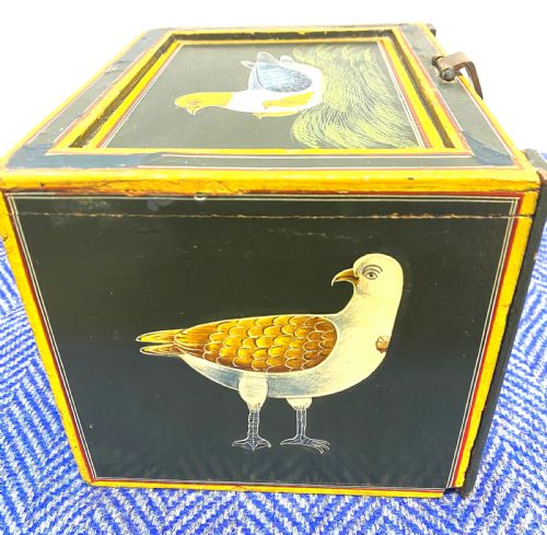 EARLY 20THC INDIAN HAND PAINTED TABLE CABINET - ADDITIONAL PHOTO 4