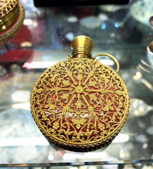 FRENCH ORMOLU CRANBERRY GLASS PERFUME SET - ADDITIONAL PHOTO 6