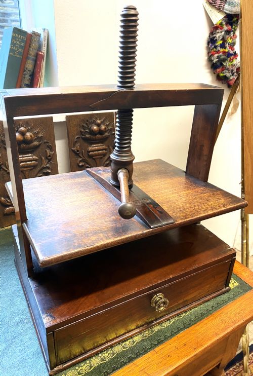desk top wooden book press - CATEGORY: ANTIQUE MISCELLANEOUS - DATED 1890