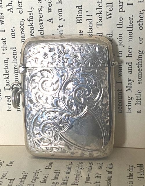 antique chester silver vesta case 1900 - CATEGORY: ANTIQUE SILVER - DATED 1900