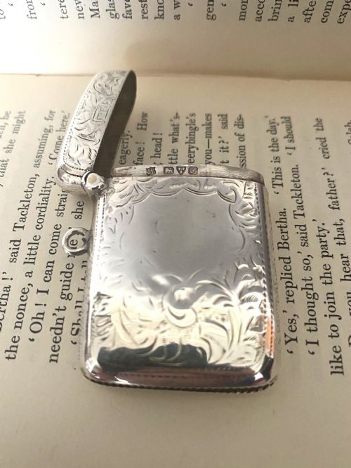 ANTIQUE CHESTER SILVER VESTA CASE - ADDITIONAL PHOTO 2