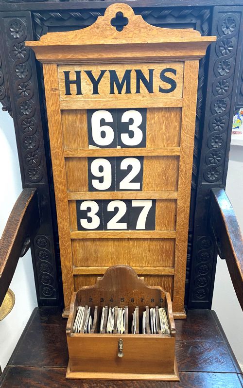 edwardian oak church hymn board with boxed numbers - CATEGORY: ANTIQUE MISCELLANEOUS - DATED 1920
