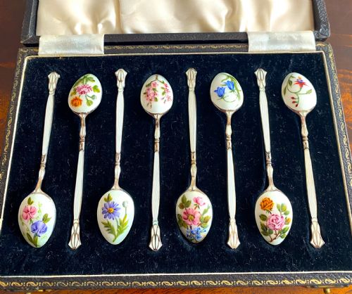fabulous silver enamel flower decorated cased spoons - CATEGORY: ANTIQUE SILVER - DATED 1920