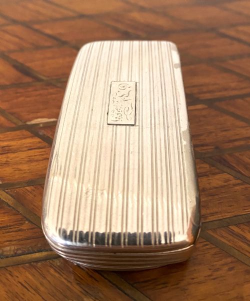 GEORGE III SOLID SILVER SNUFF BOX - ADDITIONAL PHOTO 2