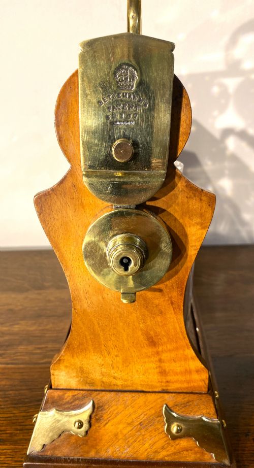 FINE WALNUT TANTALUS BY BETJEMANNS - ADDITIONAL PHOTO 2