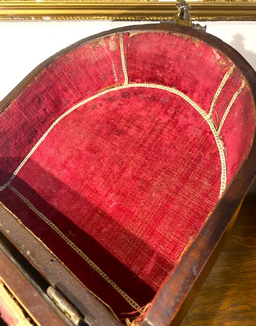 GEORGE II MAHOGANY BOW FRONTED KNIFE BOX C1750 - ADDITIONAL PHOTO 9