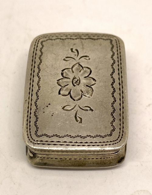 NATHANIEL MILLS SILVER GEORGIAN VINAIGRETTE - ADDITIONAL PHOTO 3