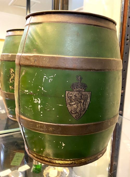 RARE TOLEWARE COLMAN'S MUSTARD SHOP DISPLAY BARREL - ADDITIONAL PHOTO 3