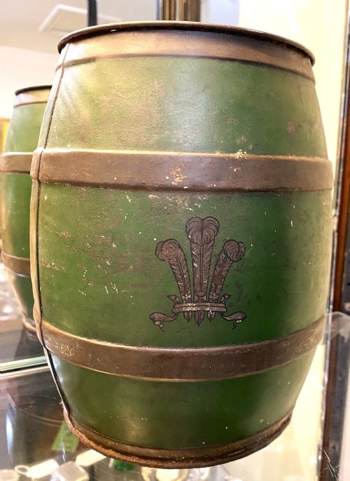 RARE TOLEWARE COLMAN'S MUSTARD SHOP DISPLAY BARREL - ADDITIONAL PHOTO 4