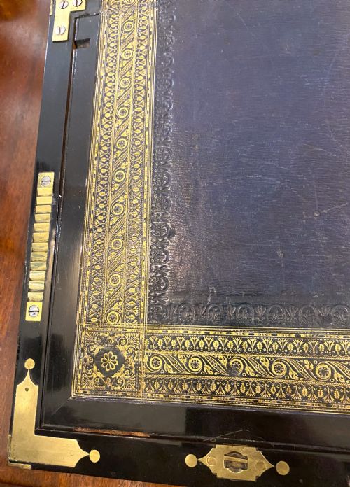 FINE REGENCY PERIOD CAMPAIGN WRITING SLOPE - ADDITIONAL PHOTO 6