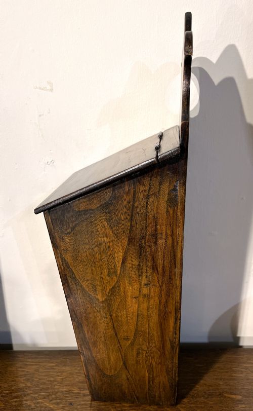 EARLY VICTORIAN ELMWOOD CANDLE BOX - ADDITIONAL PHOTO 4